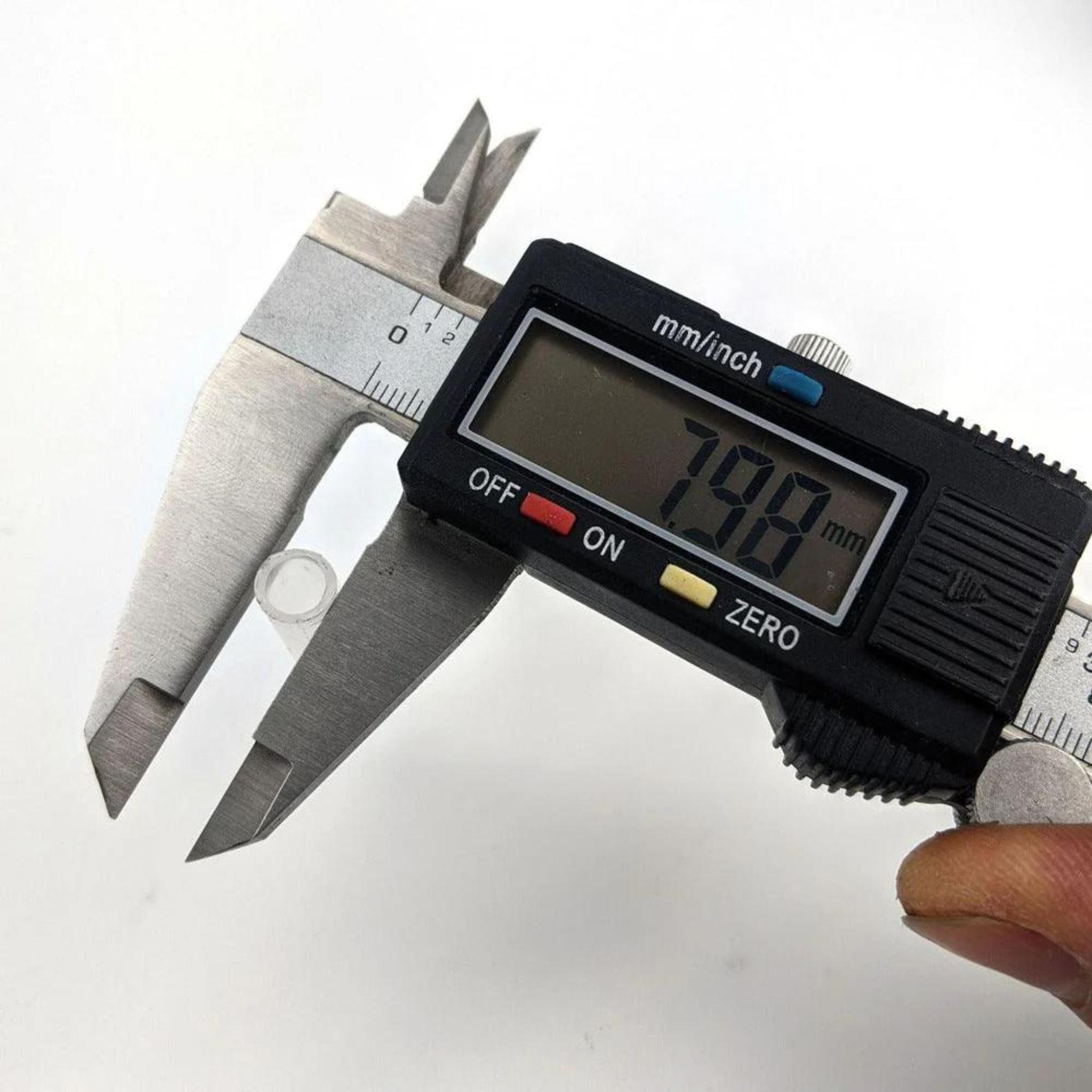 プラスチックジョイント(内径6mm / 外径8mm / 全長50mm)