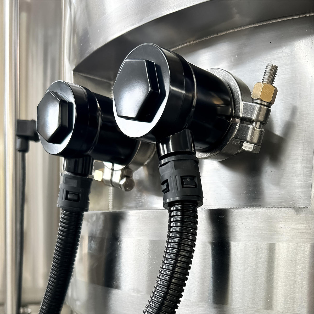 ブルージラ 300L 三槽式マイクロブルワリー 使用イメージ20