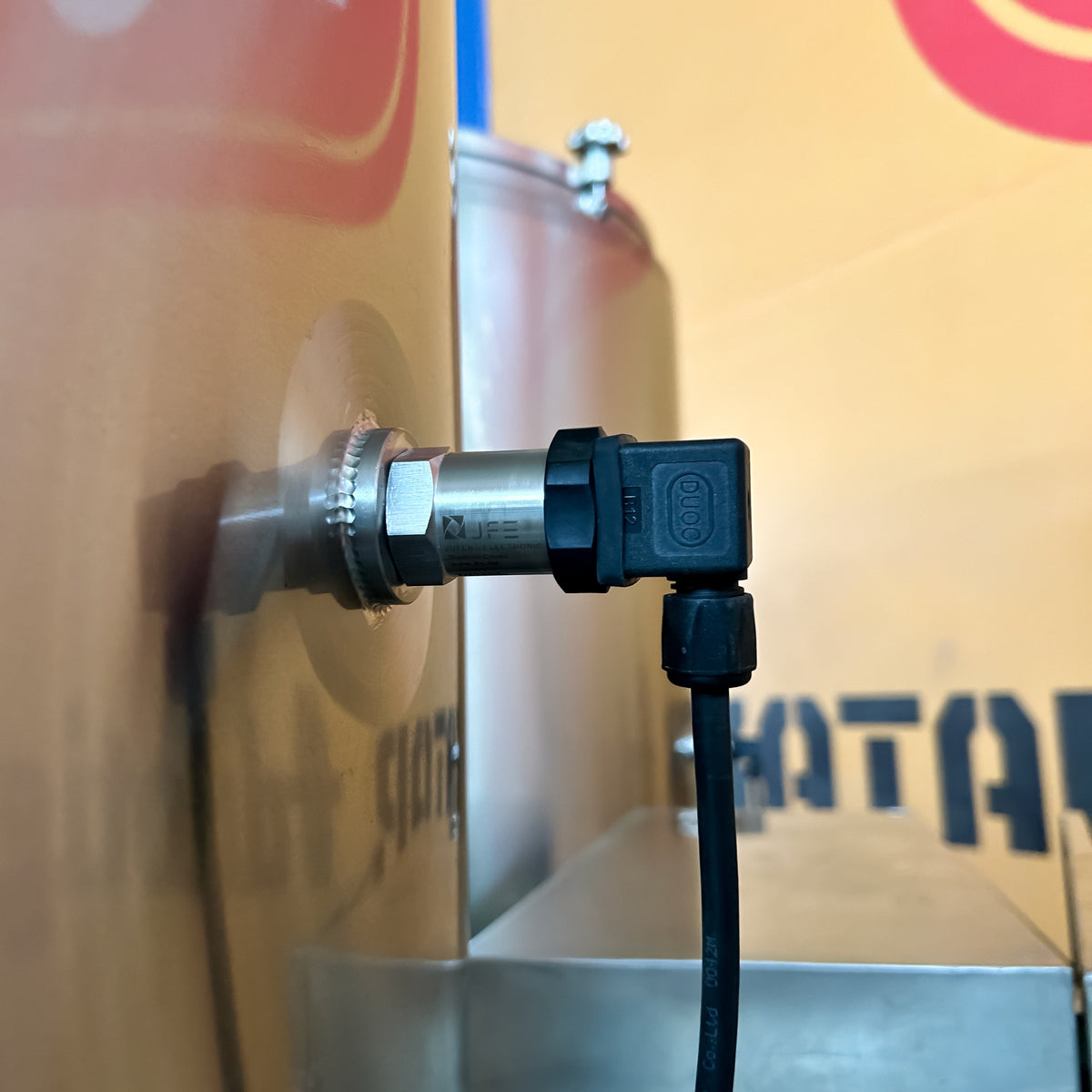 ブルージラ 300L 三槽式マイクロブルワリー 使用イメージ21