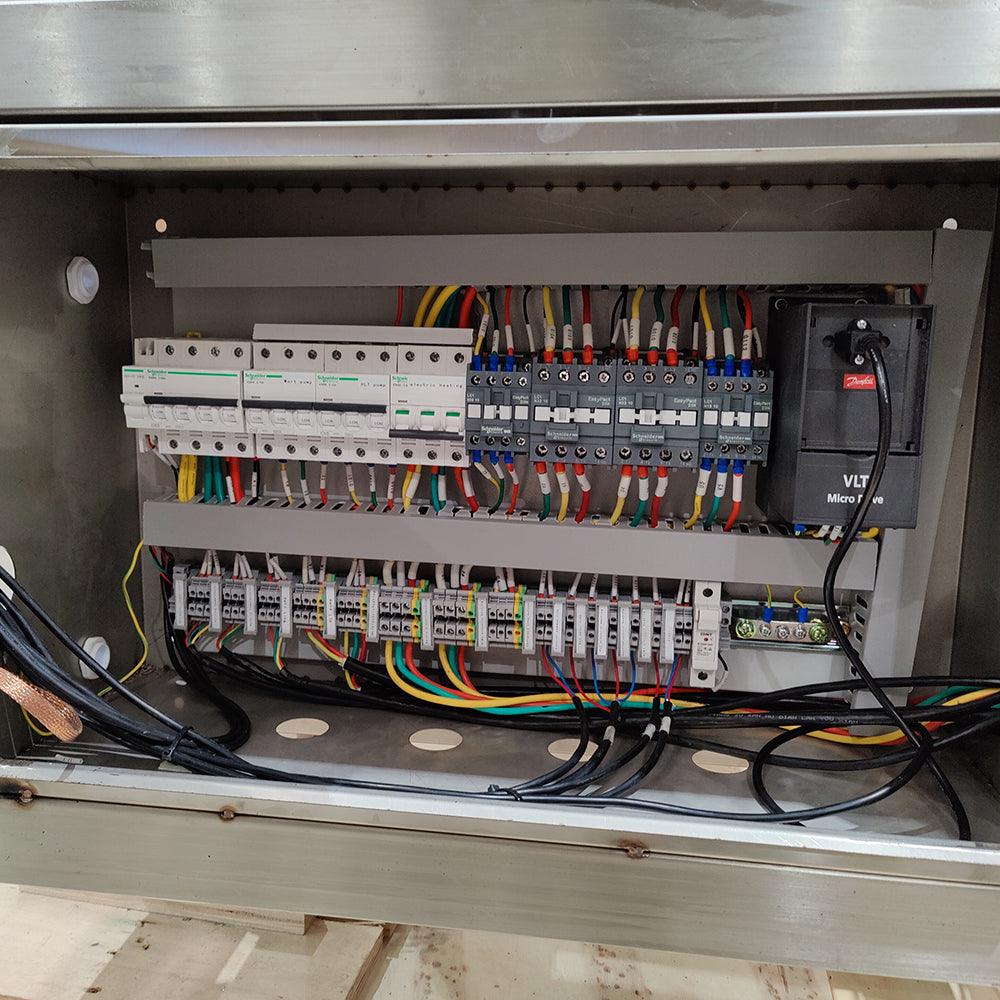 ブルージラ 200L 三槽式マイクロブルワリー 各部55
